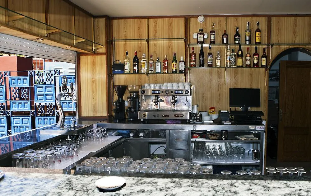 伊萨卡福恩吉罗拉酒店 丰希罗拉 酒店