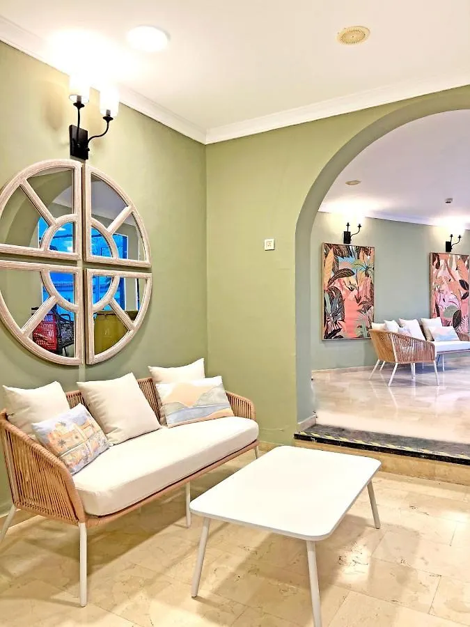 ***  Moon Dreams Fuengirola Hotel Spain